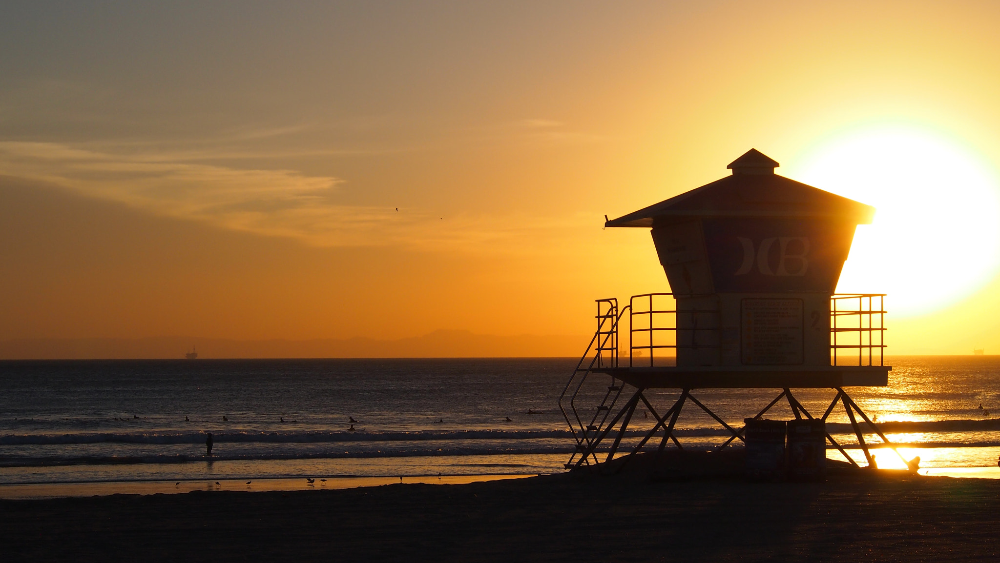 Olympus PEN E-PM1 sample photo. Hb pier surf photography