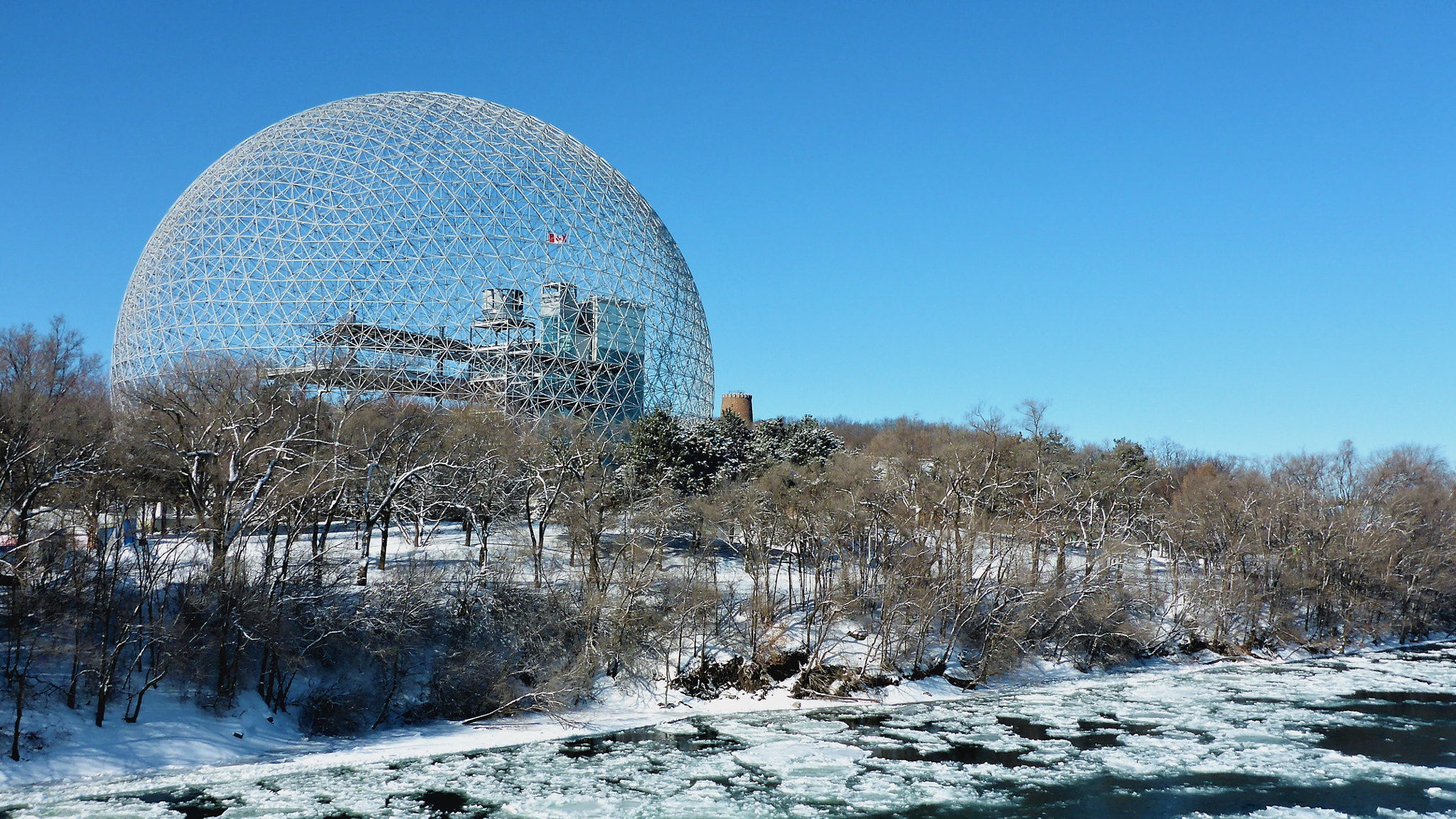 Panasonic Lumix DMC-TS5 (Lumix DMC-FT5) sample photo. The biosphere - montreal in winter photography