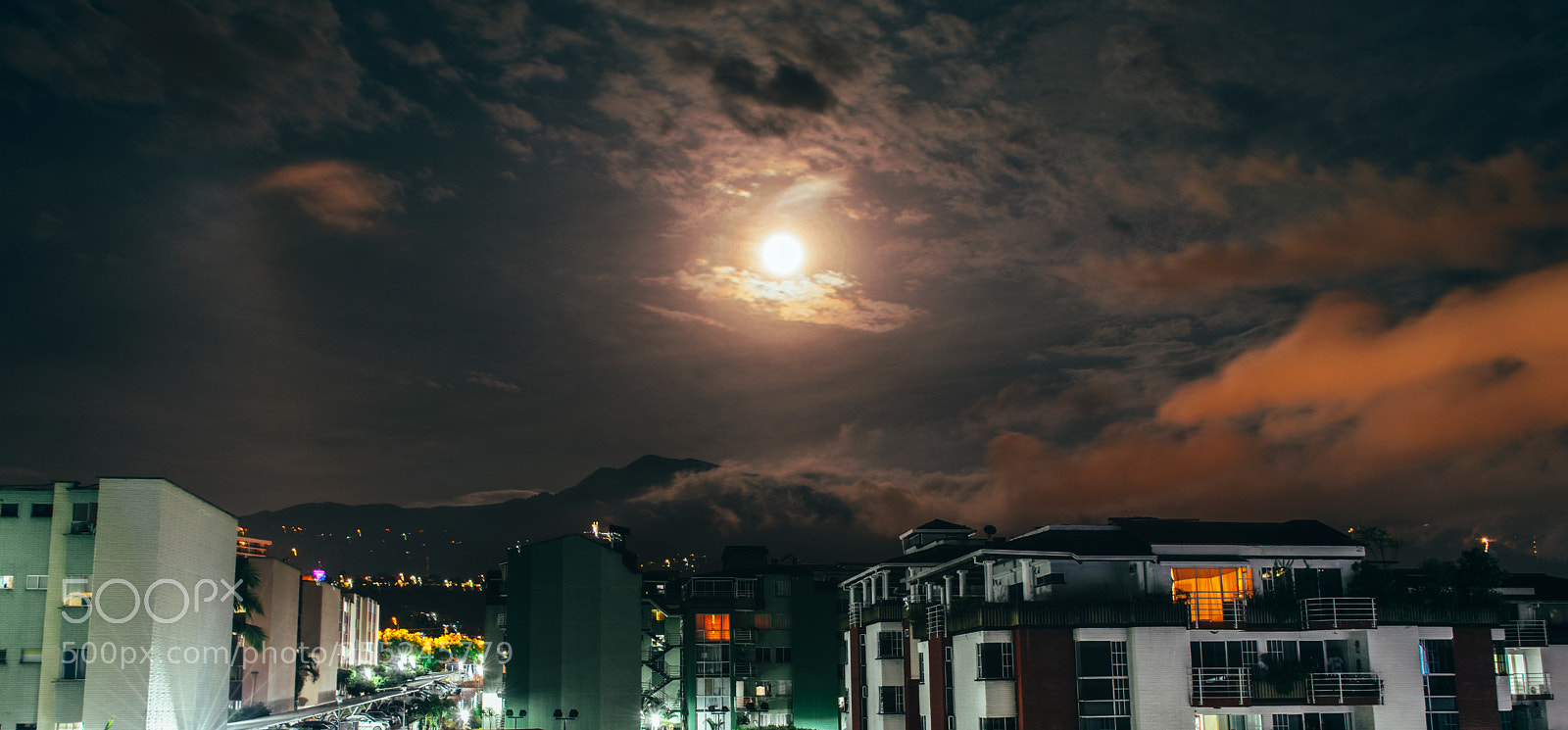 Nikon D5300 sample photo. Moonlight photography