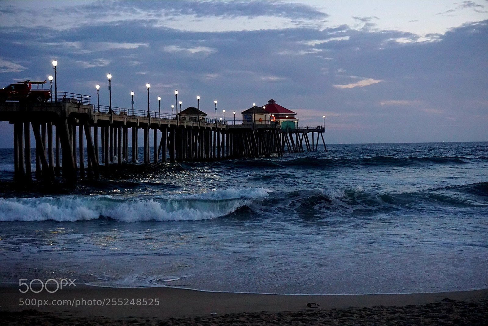 Sony a6000 sample photo. Pier-ing into the night photography