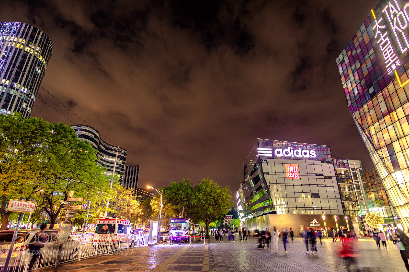 Canon EOS 5D Mark IV sample photo. Untitled photography