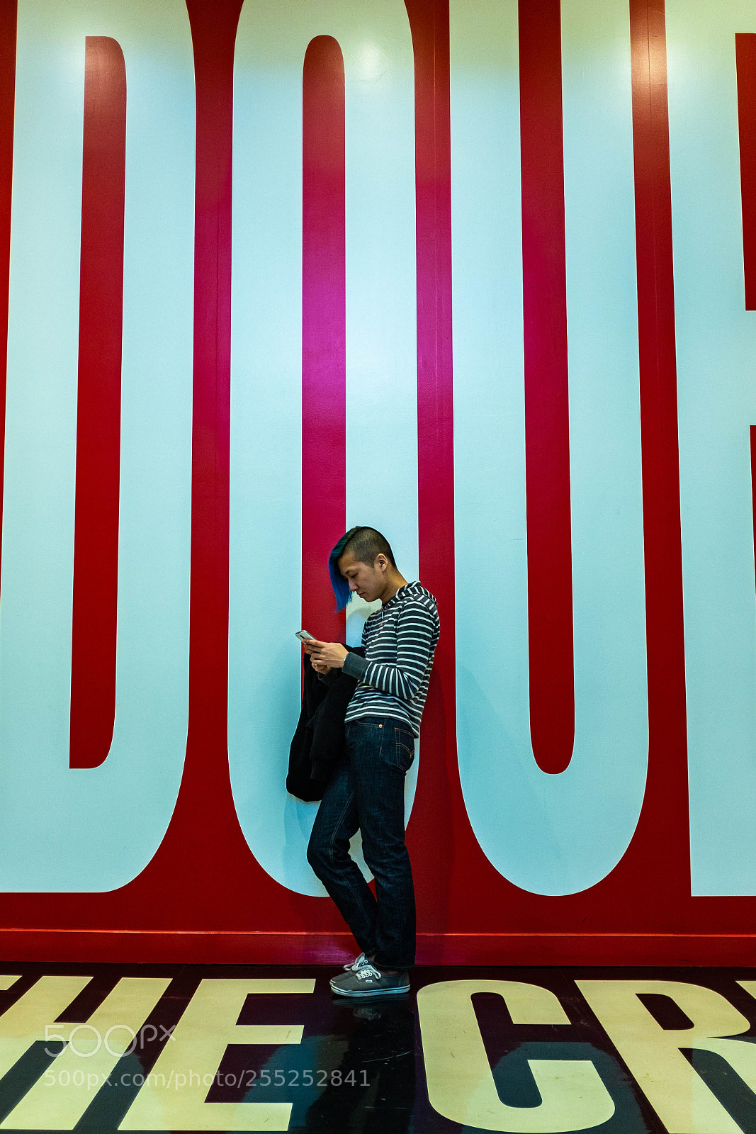 Fujifilm X100T sample photo. Barbara kruger photography