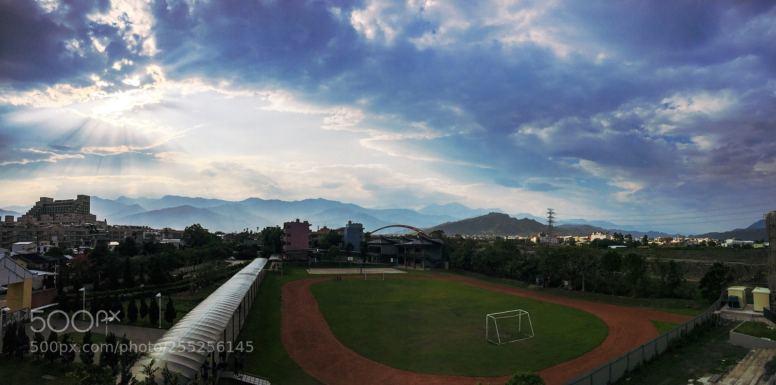 Apple iPhone 6 sample photo. Look over the playground  photography