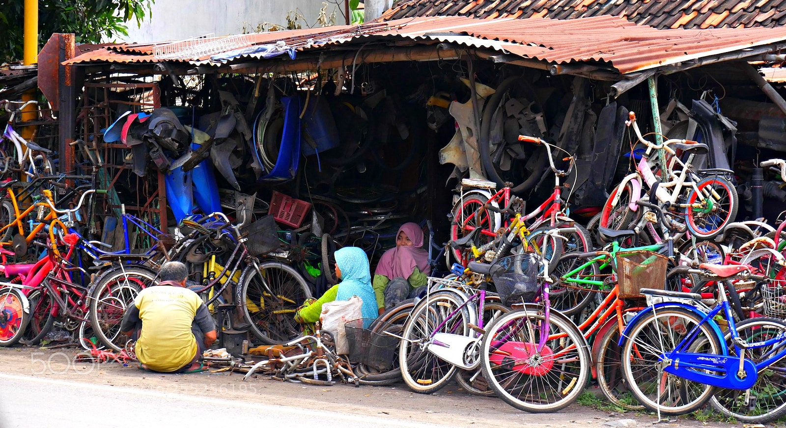 Panasonic Lumix DMC-GH4 sample photo. The country people of photography
