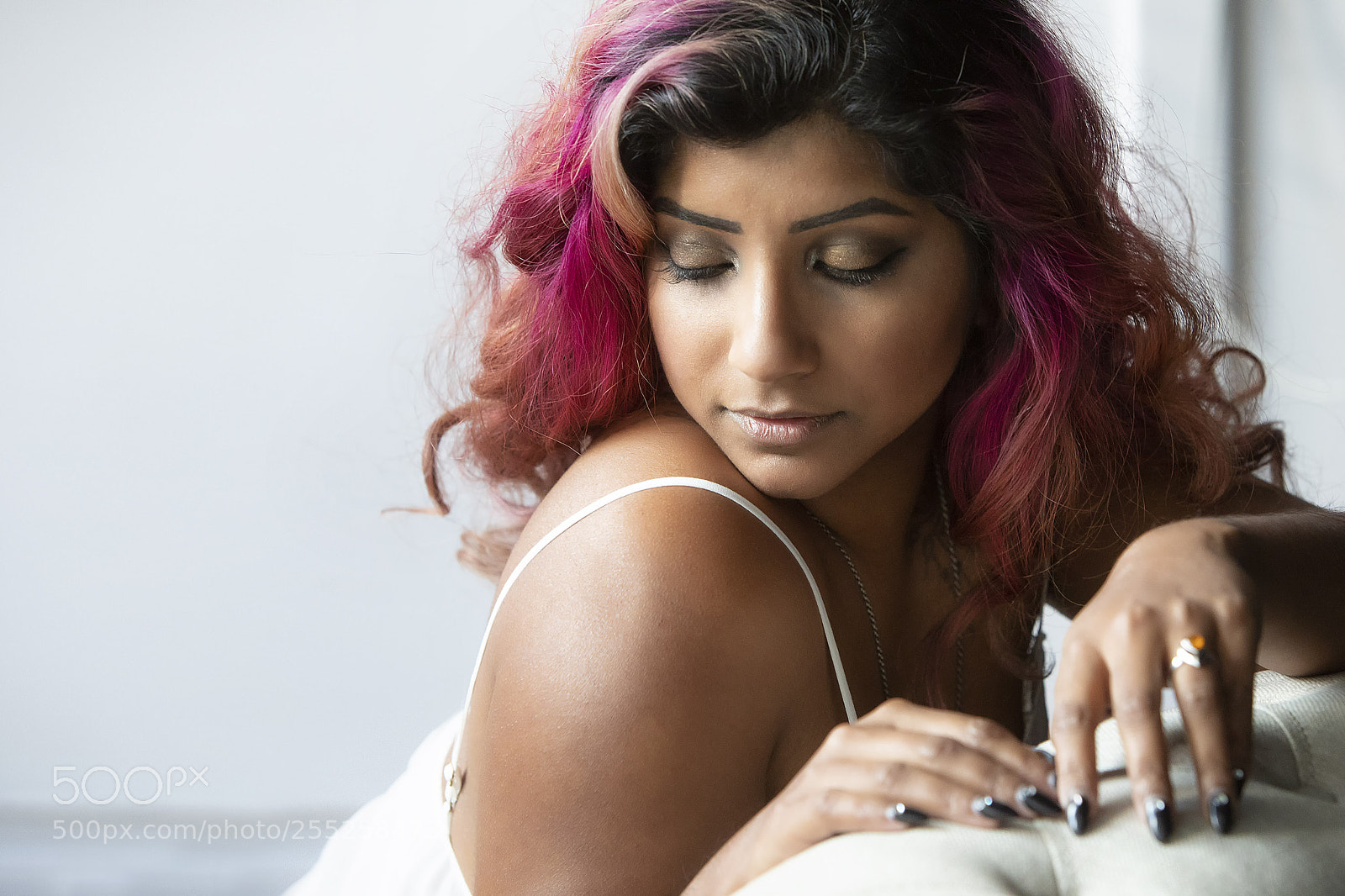 Canon EOS 5D Mark IV sample photo. Portrait photography