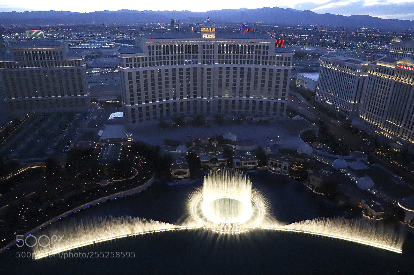 Canon EOS 6D Mark II sample photo. Vegas bellagio photography