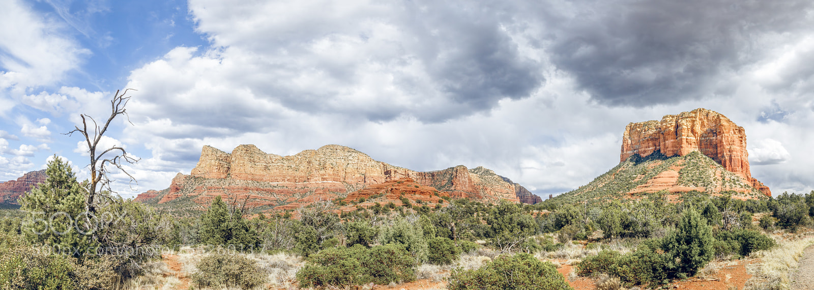 Canon EOS 5D Mark IV sample photo. Sedona red rock formations photography