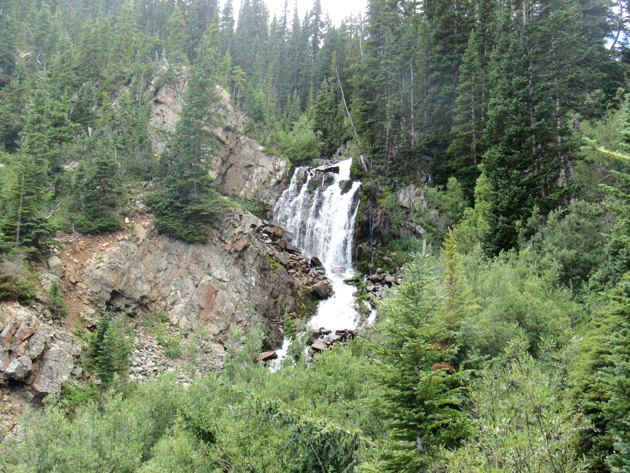 Canon PowerShot SX520 HS sample photo. Castle creek waterfall photography