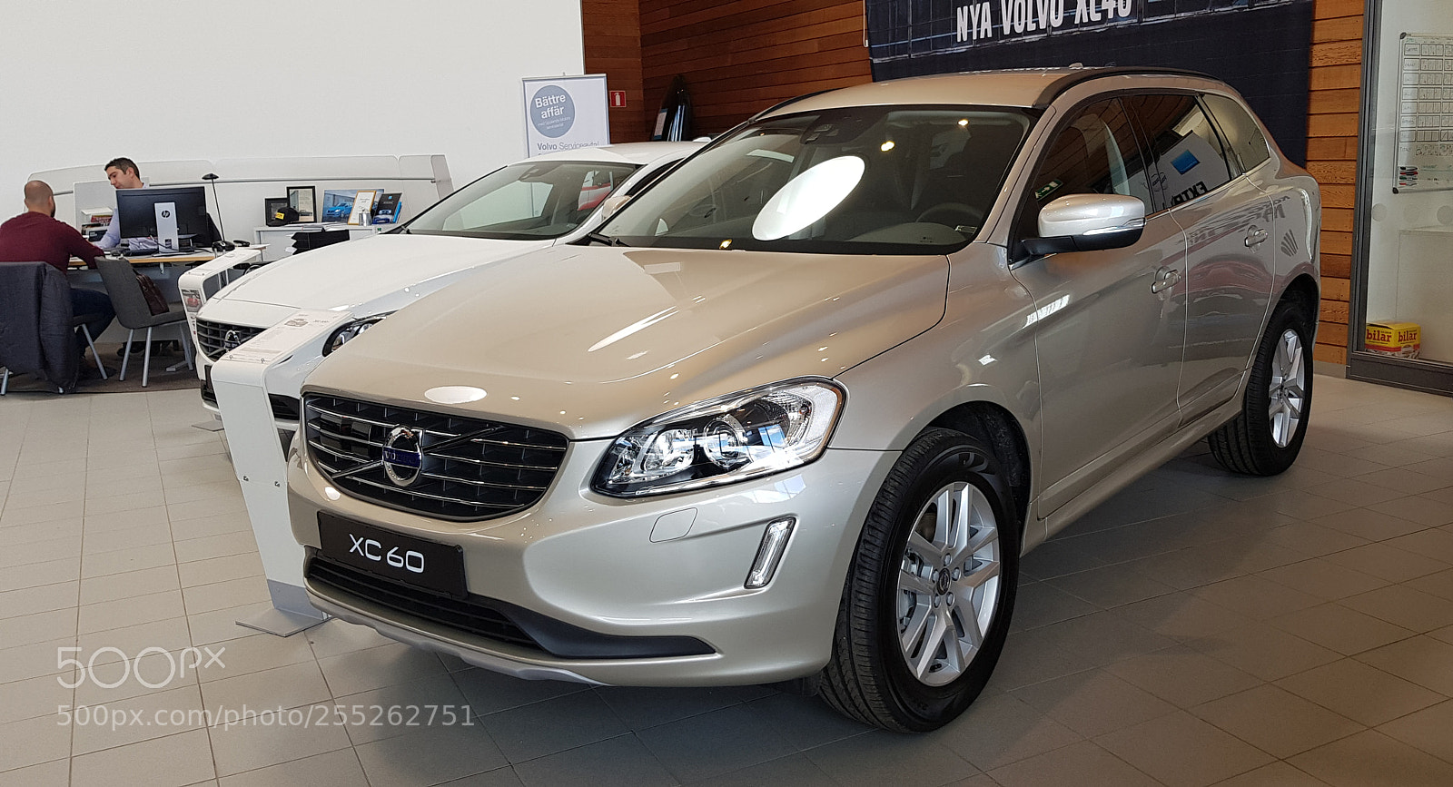 Samsung Galaxy S8 sample photo. Volvo xc 60 silver colored. photography