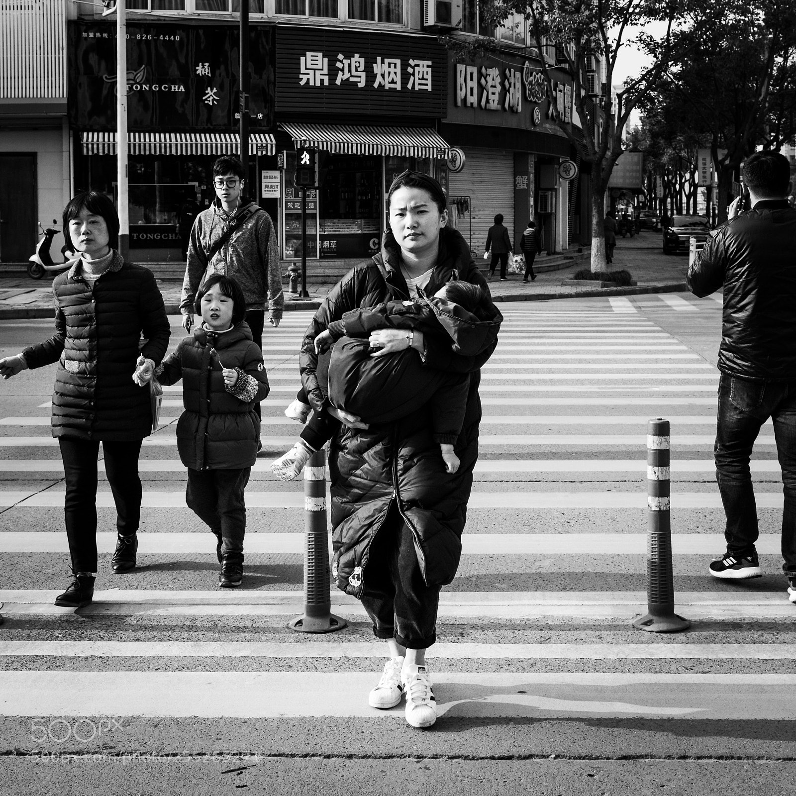 Canon EOS 100D (EOS Rebel SL1 / EOS Kiss X7) sample photo. Do not waking him photography