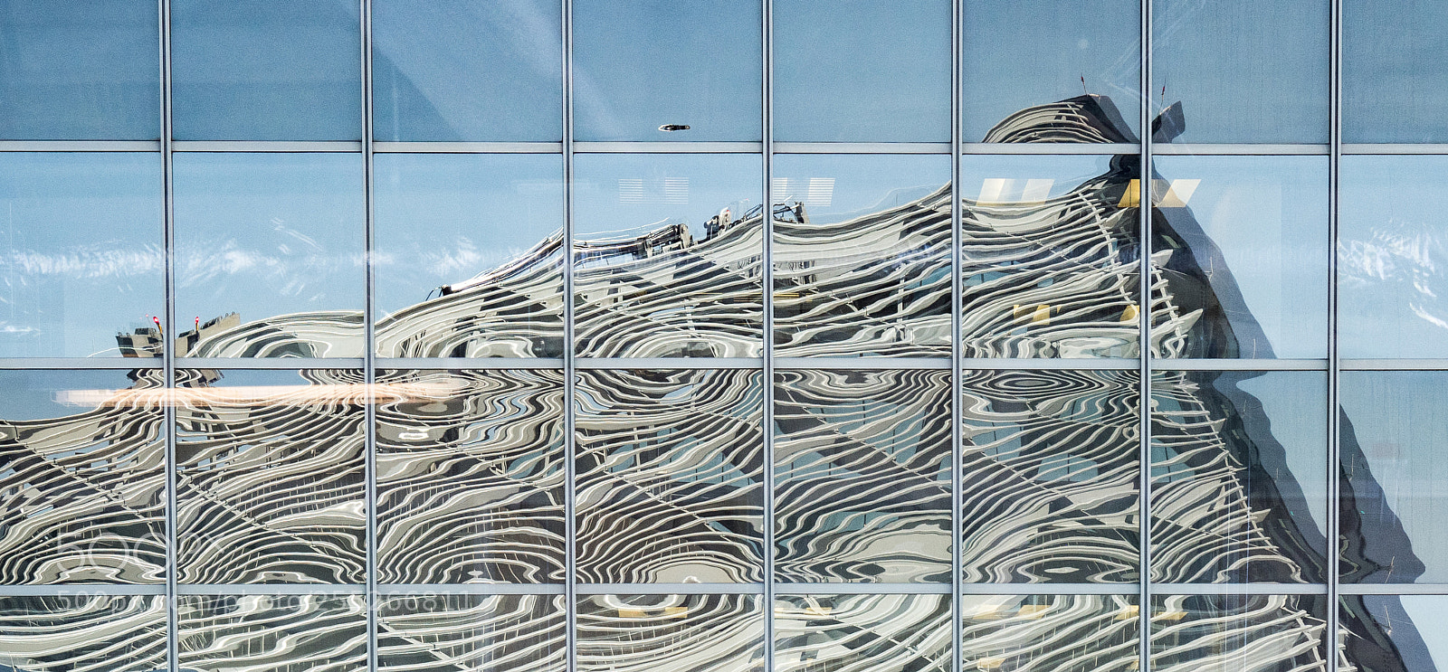 Olympus OM-D E-M5 II sample photo. Abstract architecture photography