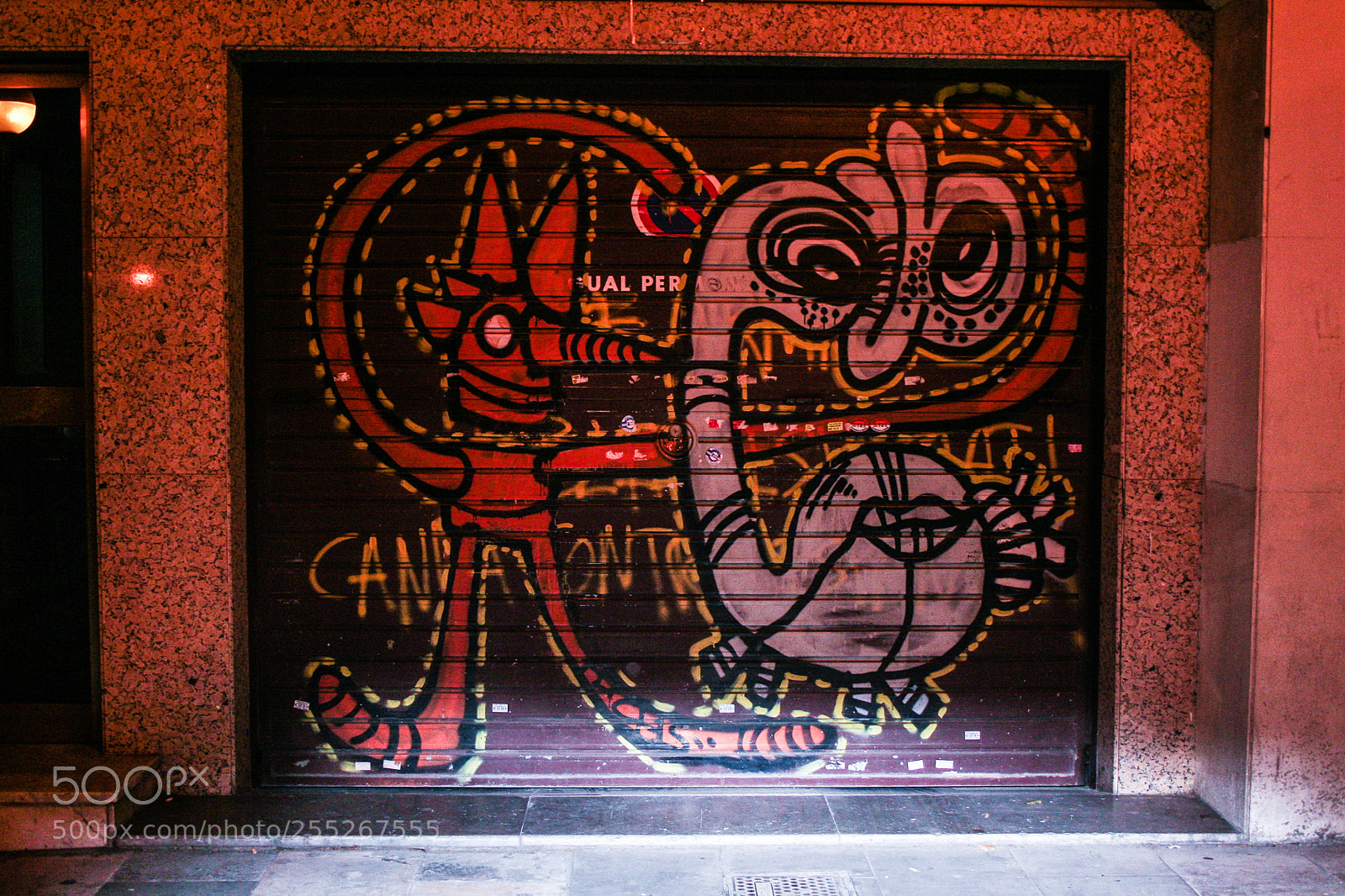 Canon EOS 350D (EOS Digital Rebel XT / EOS Kiss Digital N) sample photo. Graffiti photography