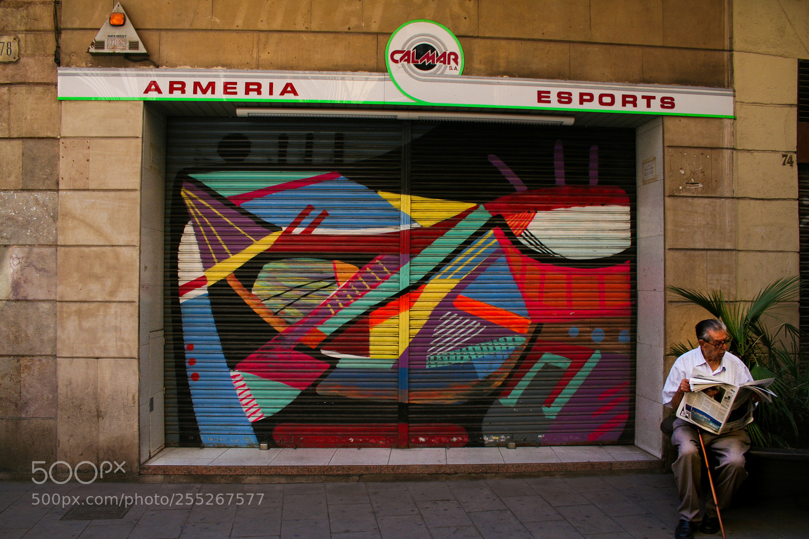 Canon EOS 350D (EOS Digital Rebel XT / EOS Kiss Digital N) sample photo. Graffiti photography