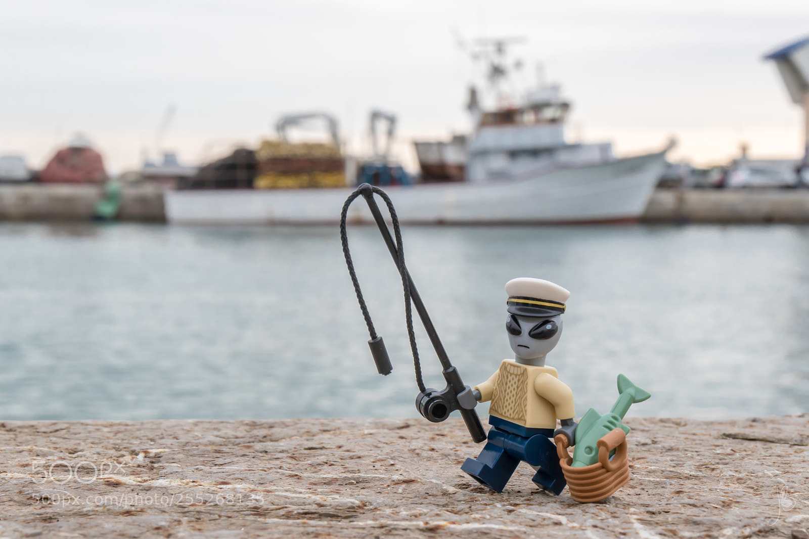 Canon EOS 7D Mark II sample photo. Gone fishing photography