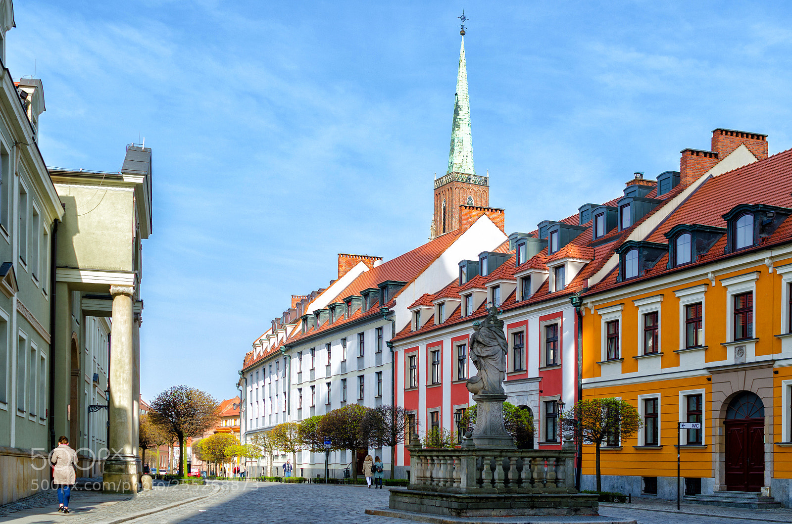 Nikon D5100 sample photo. Wroclaw street walking photography