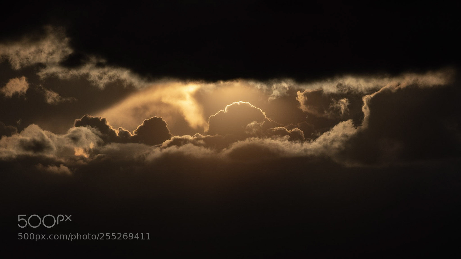 Pentax K-1 sample photo. Cache soleil photography