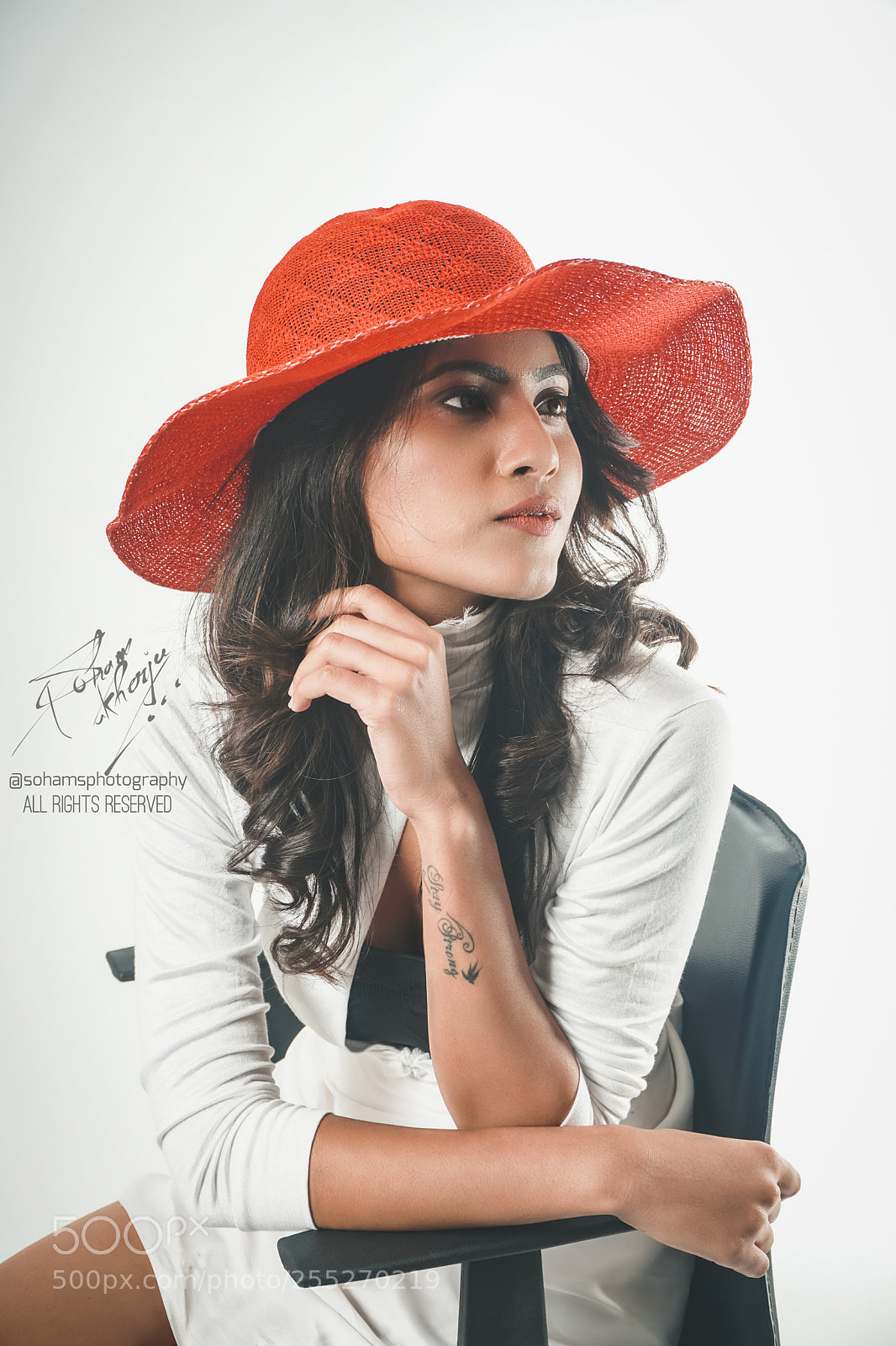 Sony a6000 sample photo. Fashionable photography