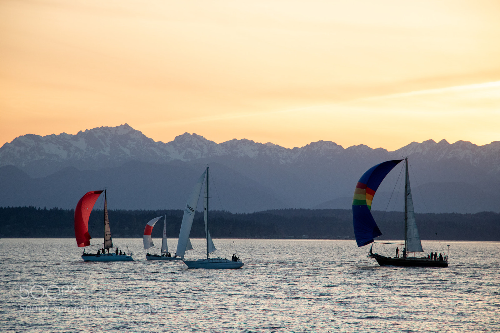 Canon EOS 750D (EOS Rebel T6i / EOS Kiss X8i) sample photo. Sailing photography