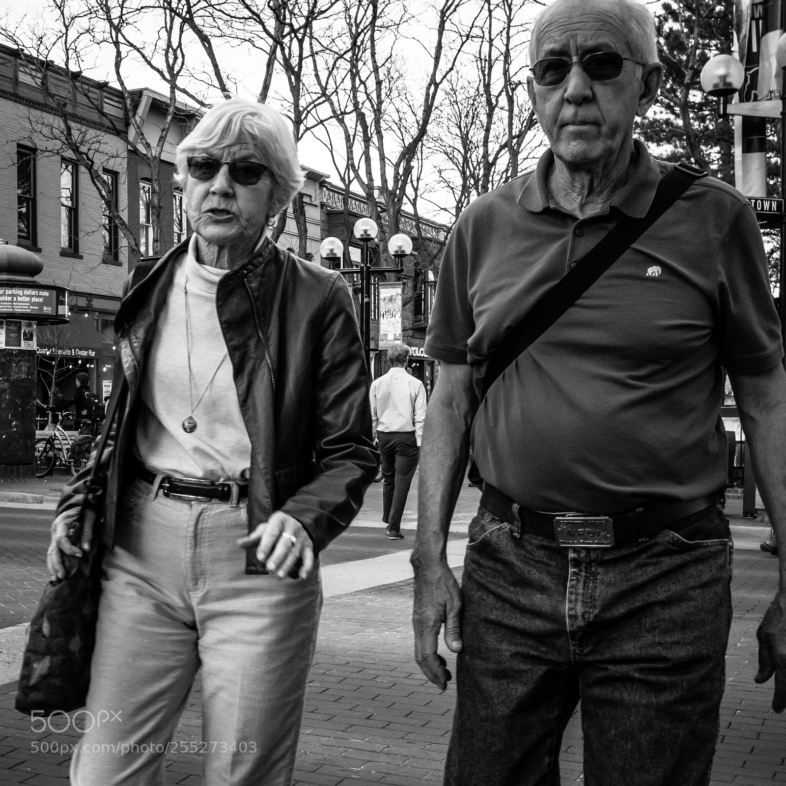 Panasonic Lumix DMC-GX85 (Lumix DMC-GX80 / Lumix DMC-GX7 Mark II) sample photo. Shades photography