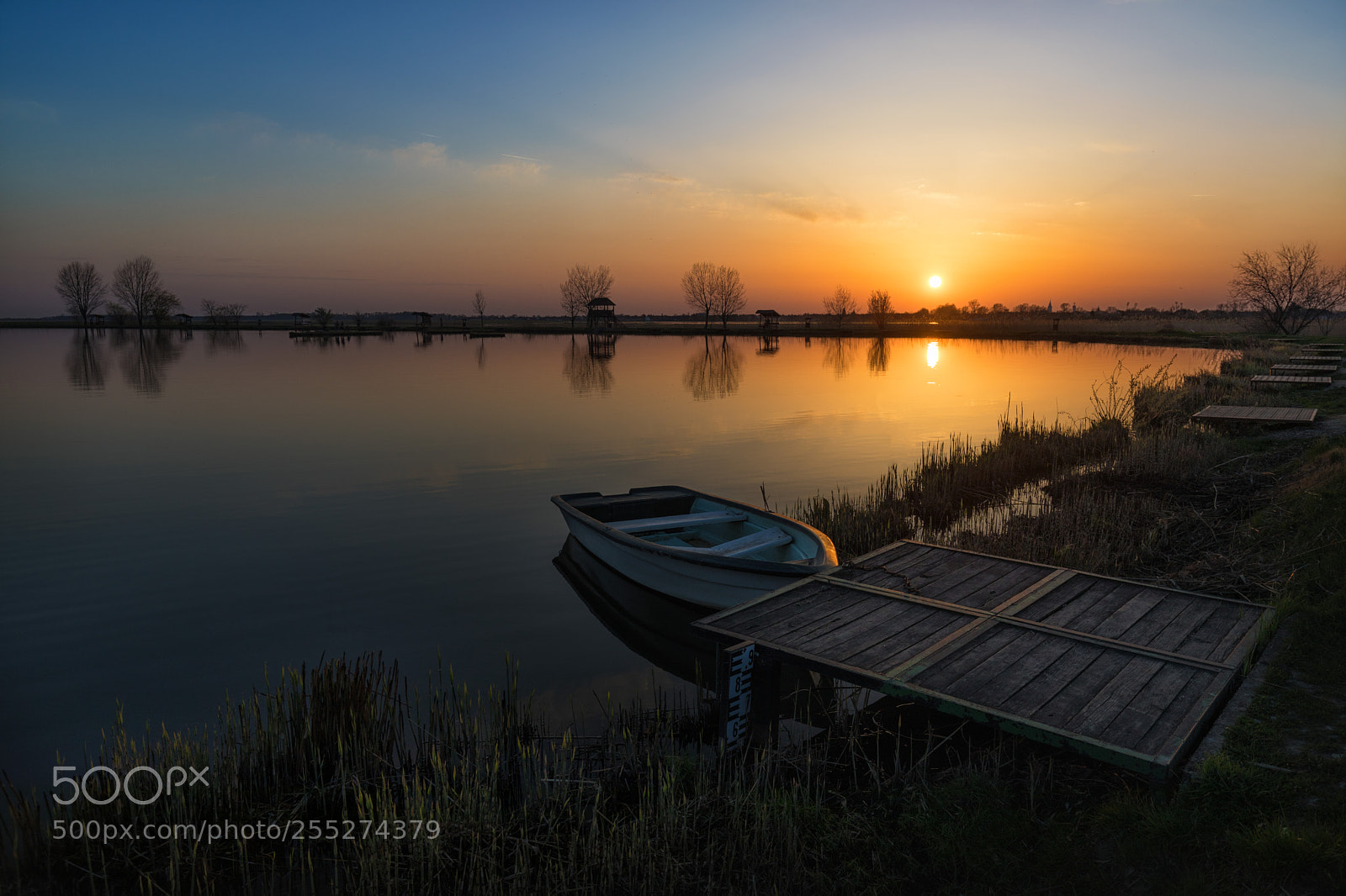 Canon EOS 5D Mark IV sample photo. Silent lake photography