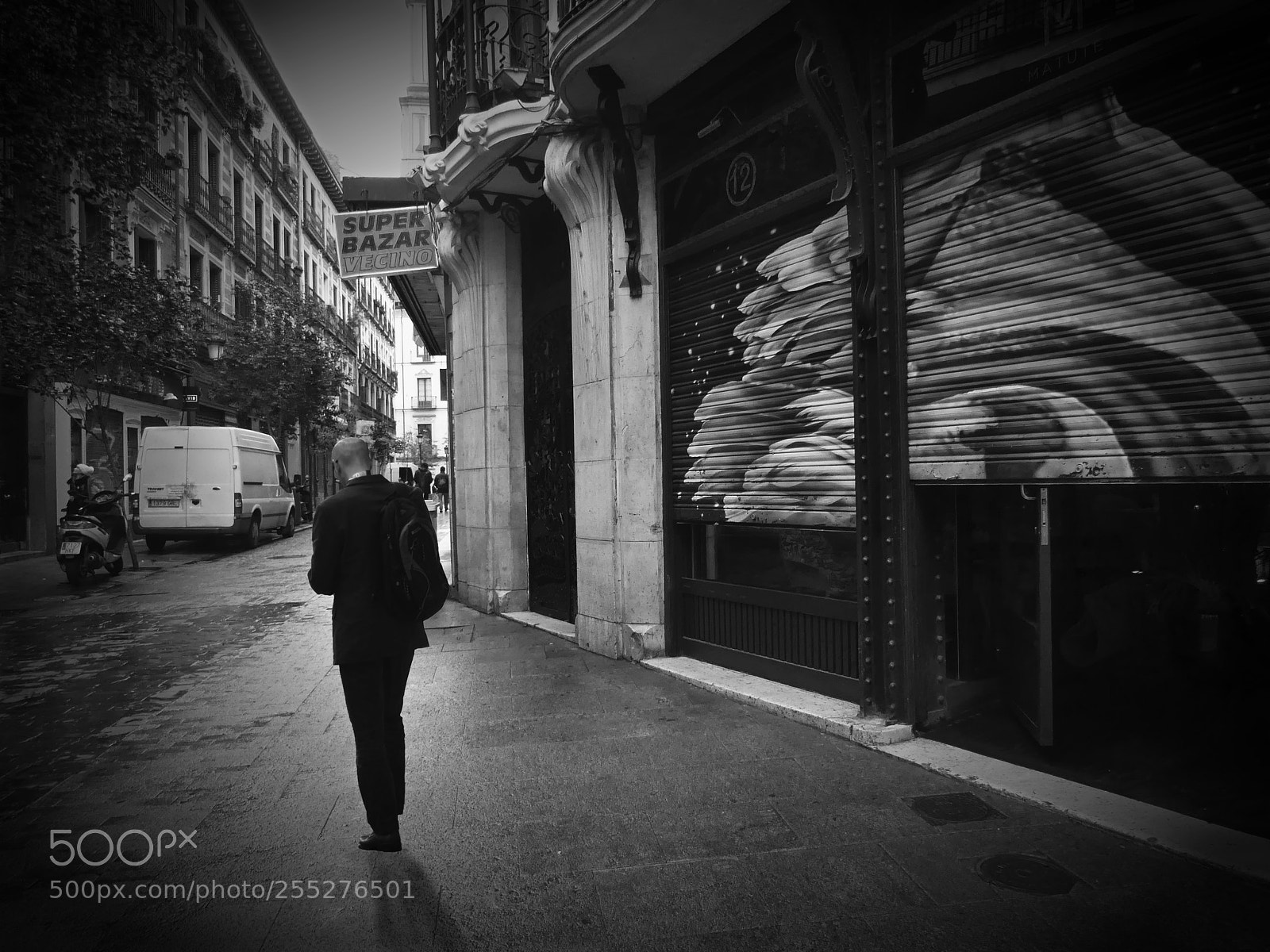 Panasonic Lumix DMC-FZ300 sample photo. Calles de madrid photography