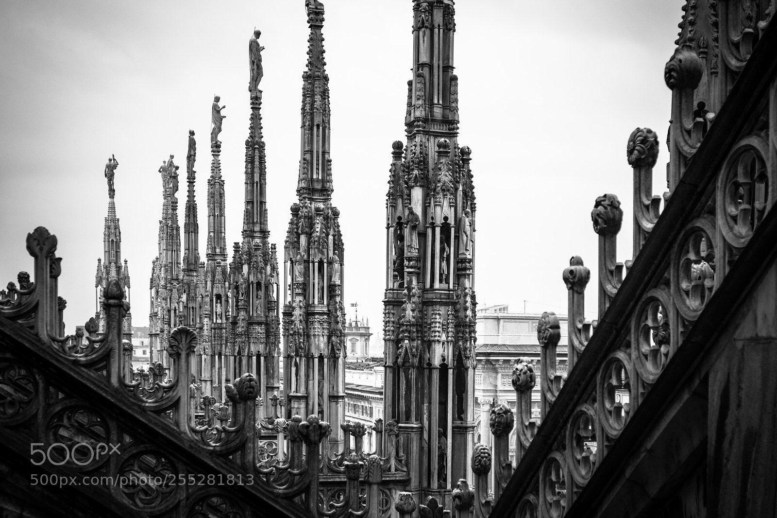 Canon EOS M5 sample photo. Duomo di milano photography