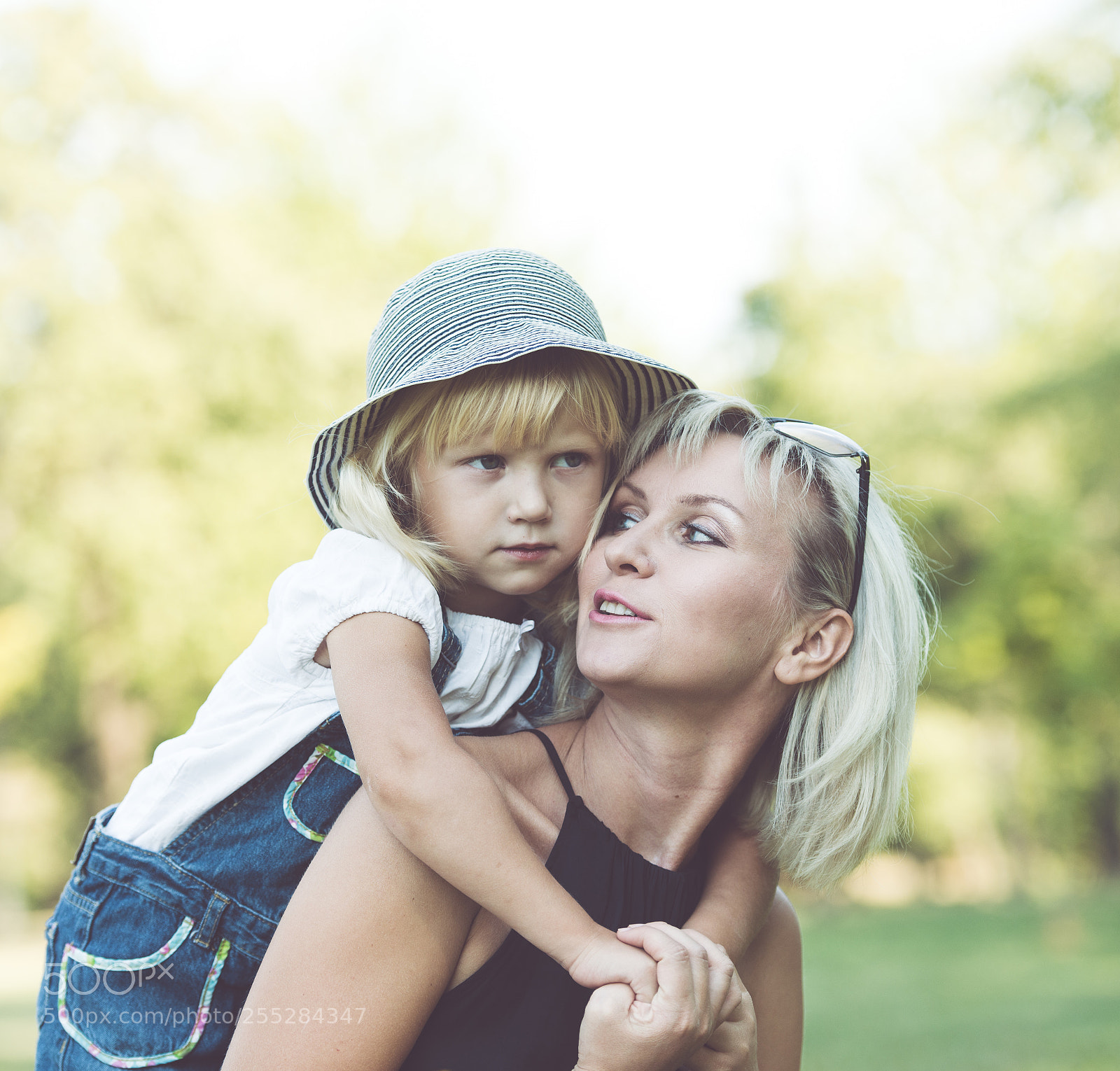 Nikon D800E sample photo. Family photography