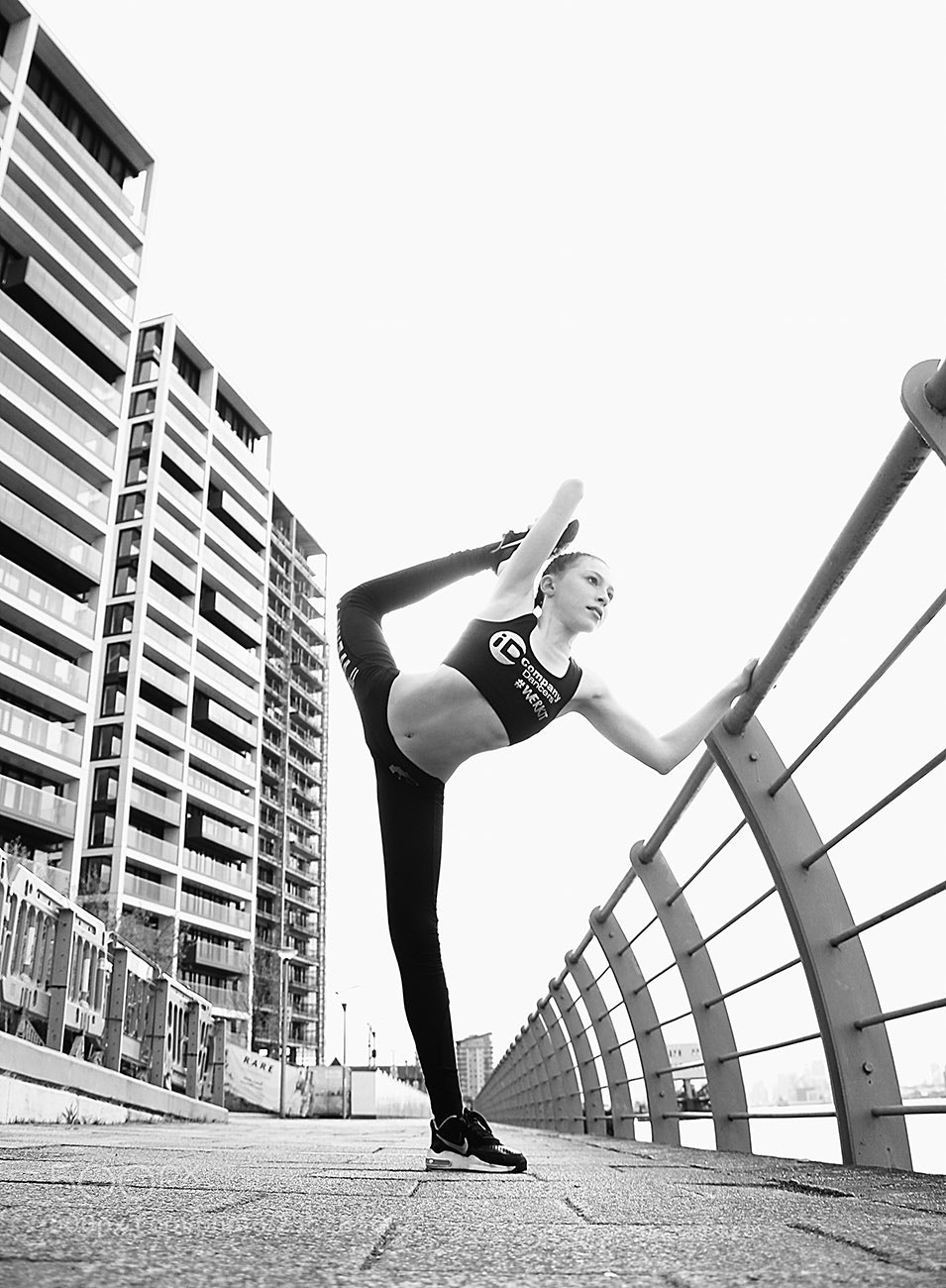 Canon EOS 550D (EOS Rebel T2i / EOS Kiss X4) sample photo. Dancer photography