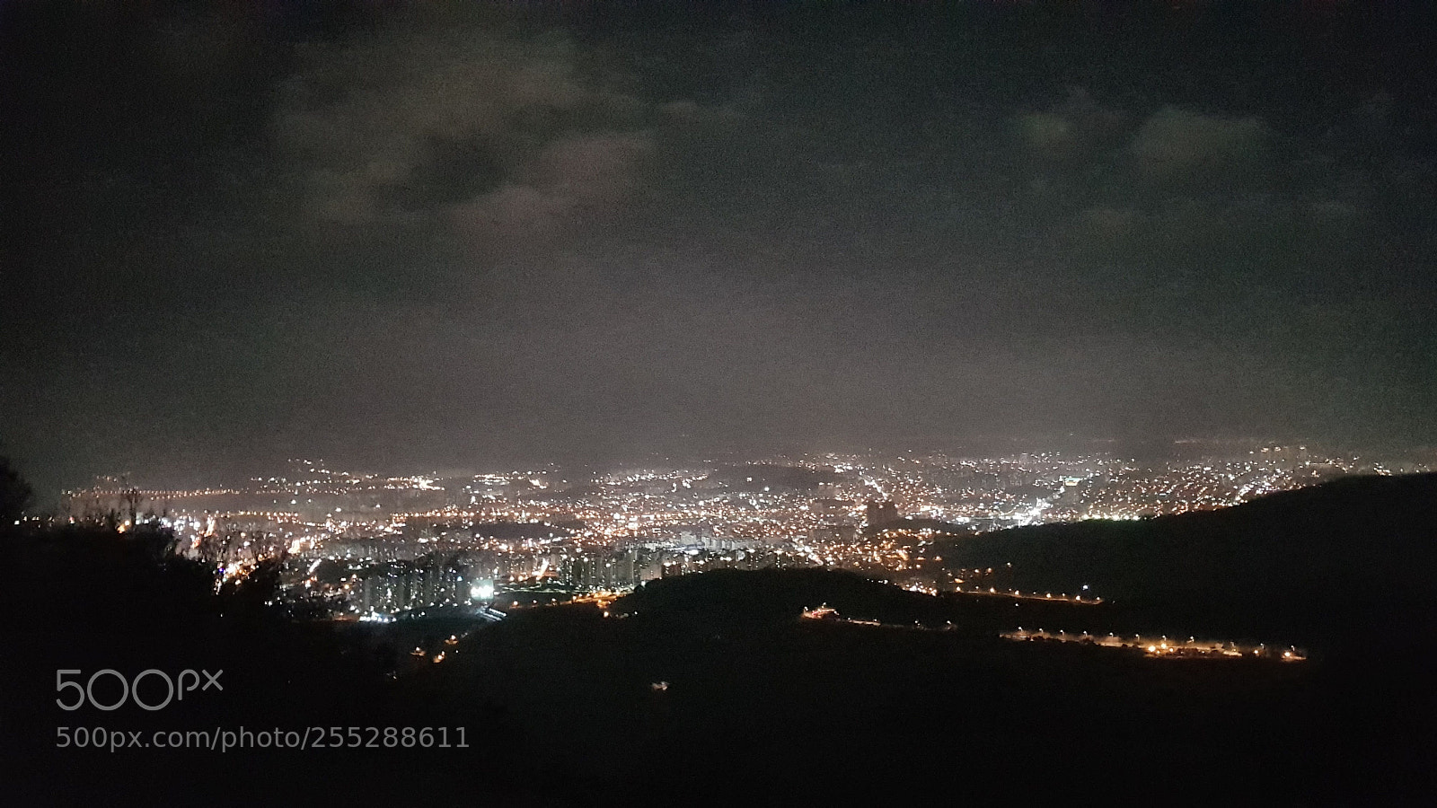 Samsung Galaxy S8 sample photo. The night view photography