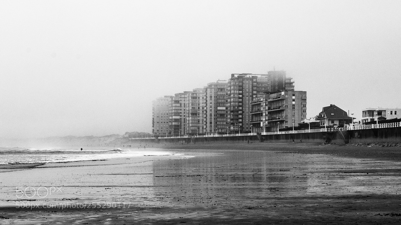 Panasonic Lumix DMC-LX100 sample photo. Building in the fog photography