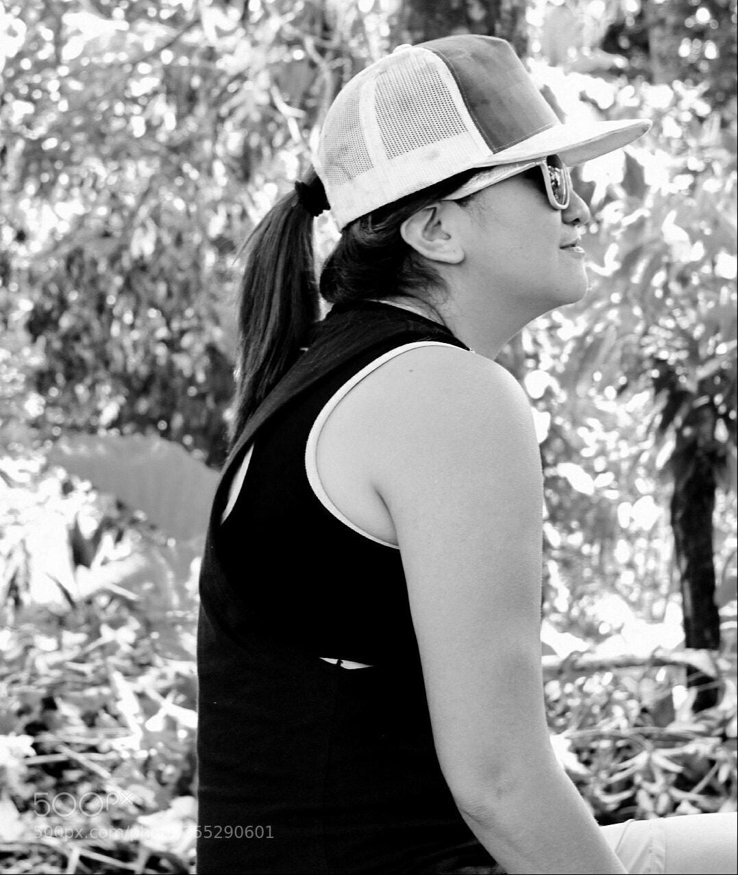 Canon EOS 1300D (EOS Rebel T6 / EOS Kiss X80) sample photo. Black and white made photography