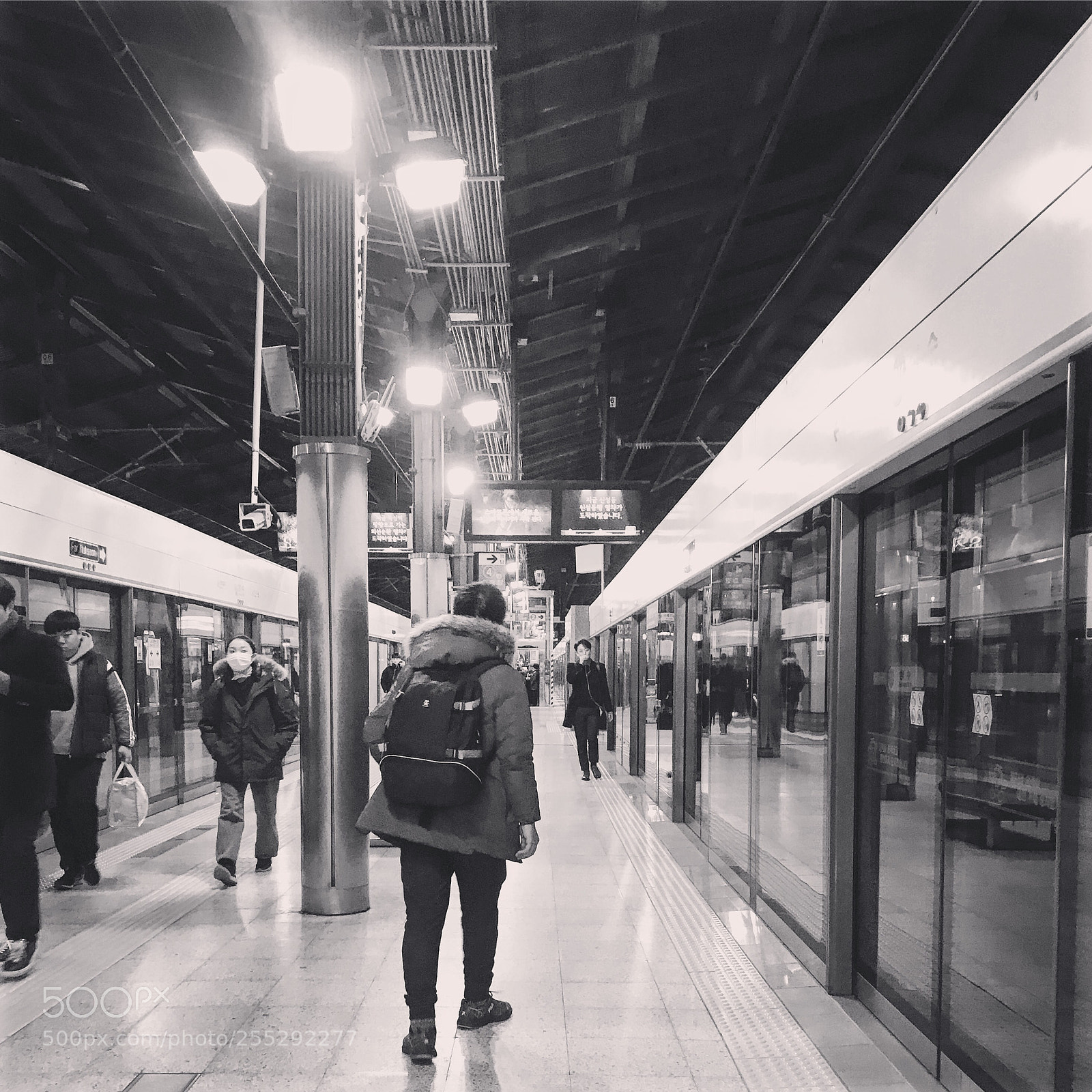 Apple iPhone 7 Plus sample photo. Train photography