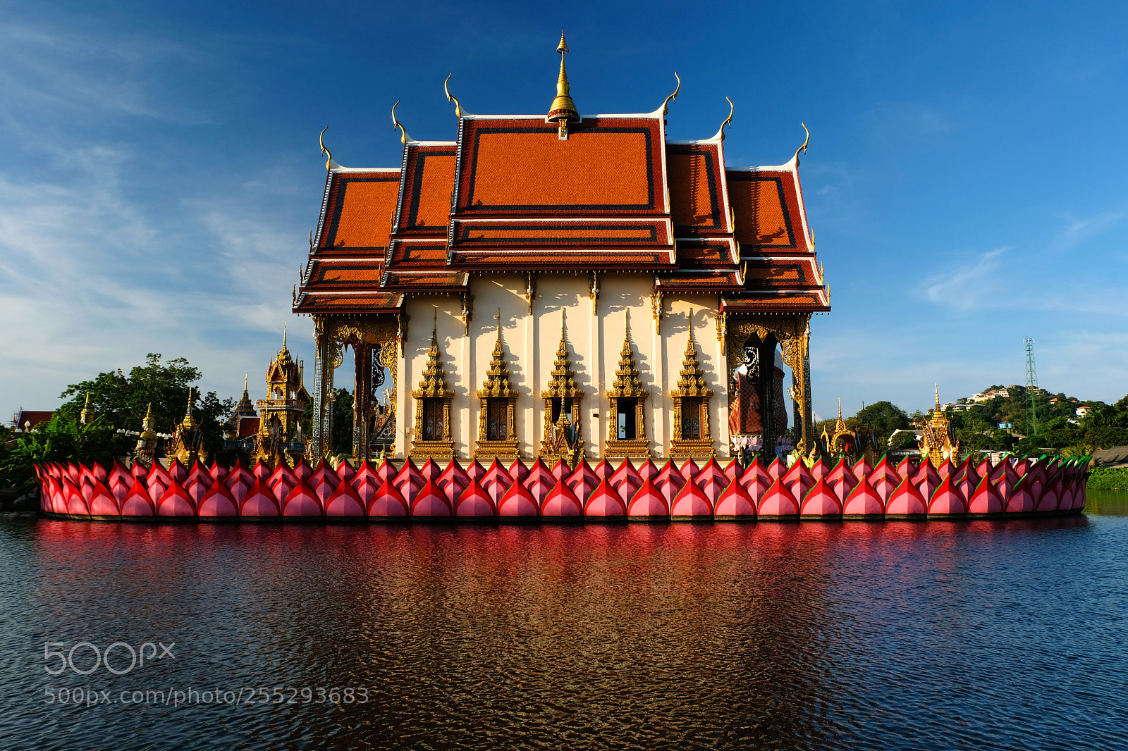 Fujifilm X-T20 sample photo. Wat plai laem temple photography
