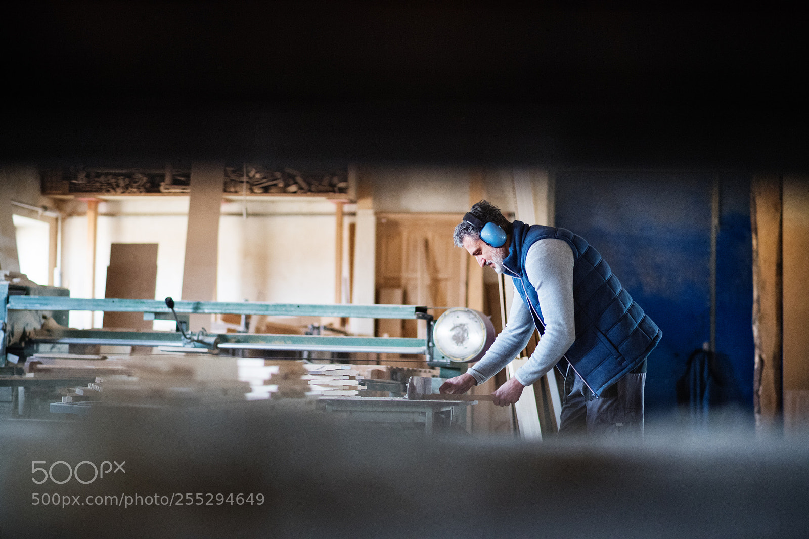 Nikon D5 sample photo. A man worker in photography