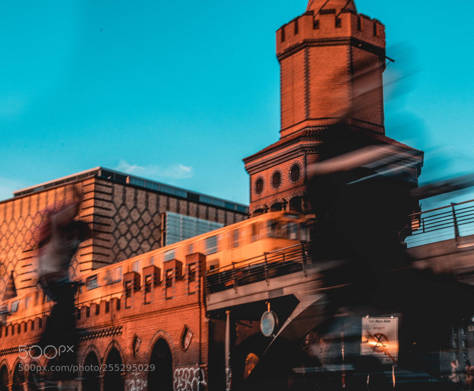 Canon EOS 80D sample photo. Movement photography