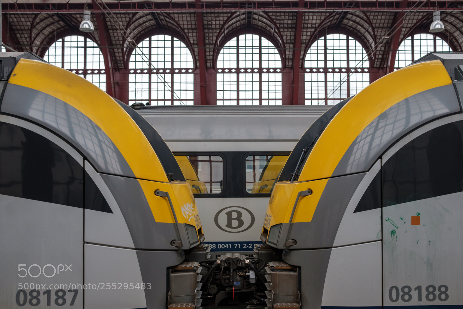 Fujifilm X-T20 sample photo. Trains photography