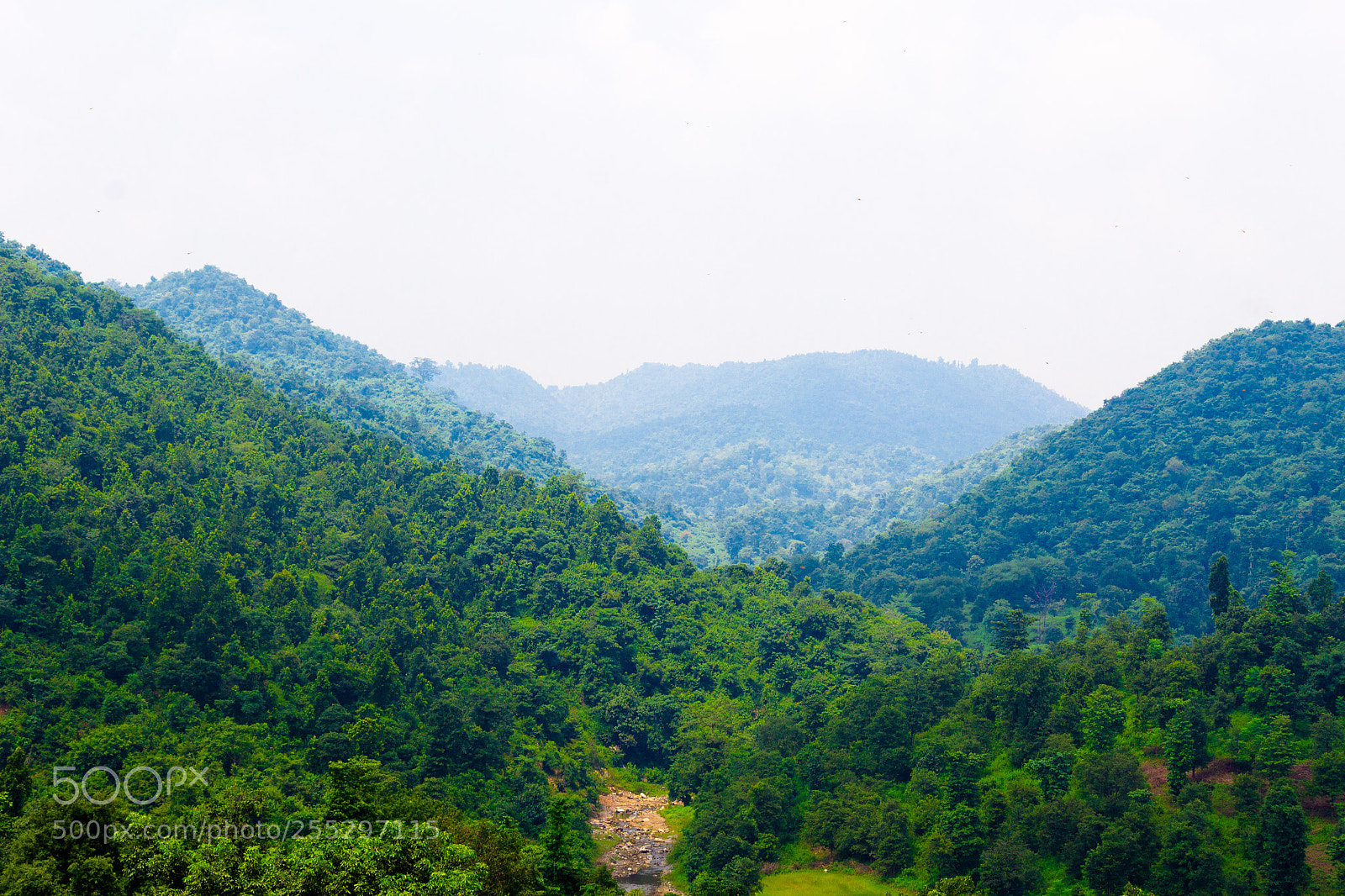 Canon EOS 1200D (EOS Rebel T5 / EOS Kiss X70 / EOS Hi) sample photo. In the mountains photography