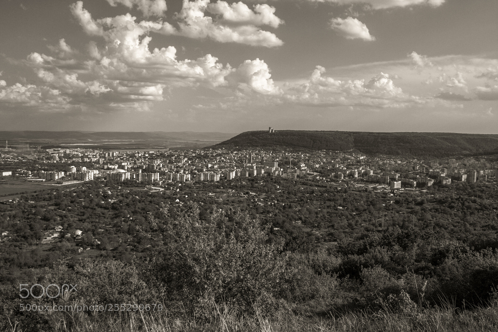 Canon EOS 1000D (EOS Digital Rebel XS / EOS Kiss F) sample photo. Shumen sity photography