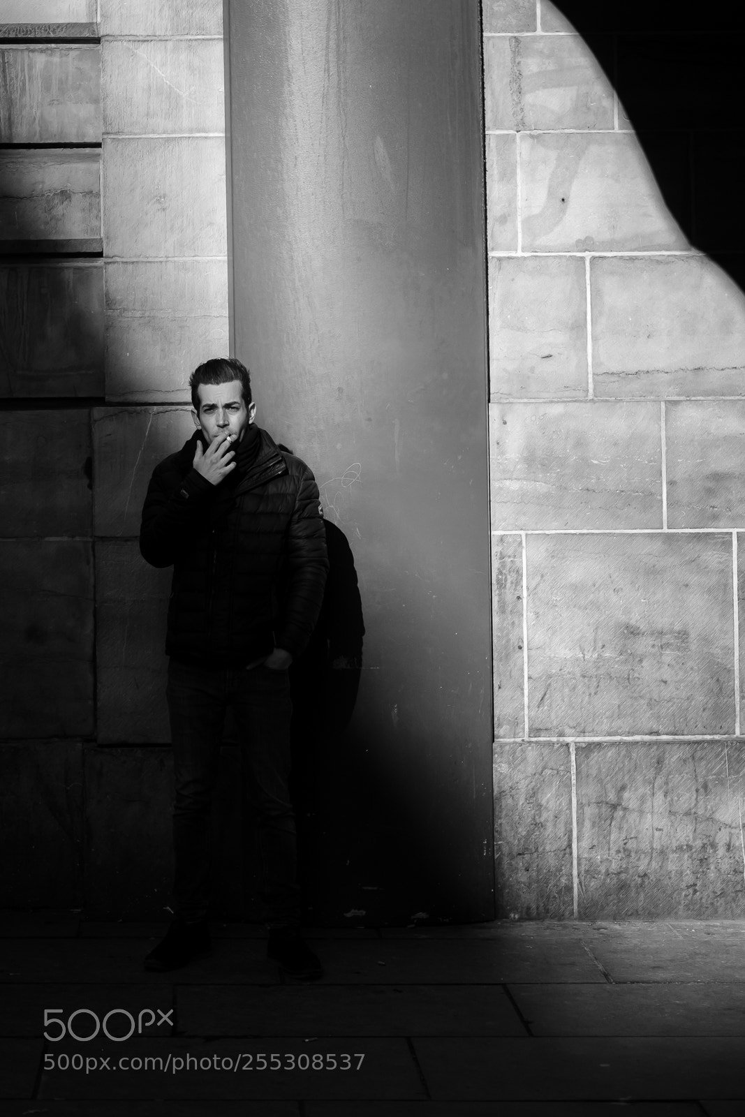 Fujifilm X-T20 sample photo. Lurking in the shadows photography