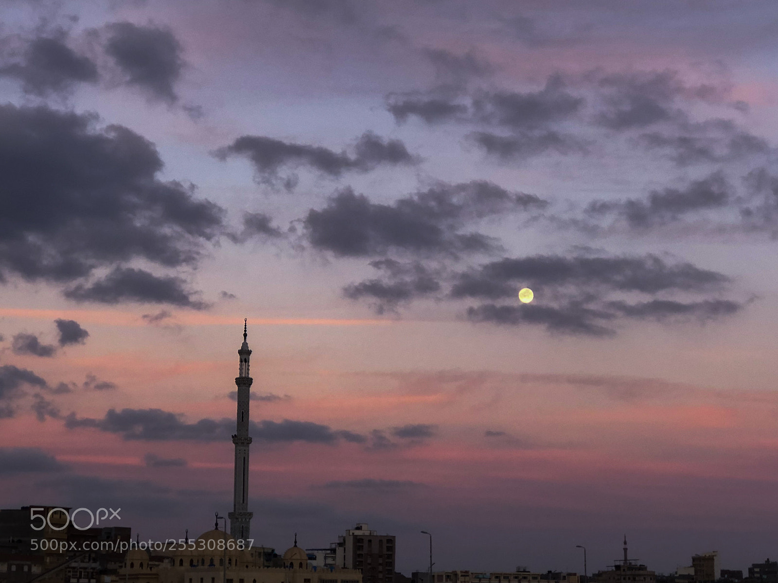 Apple iPhone 8 Plus sample photo. Moon in sunset photography