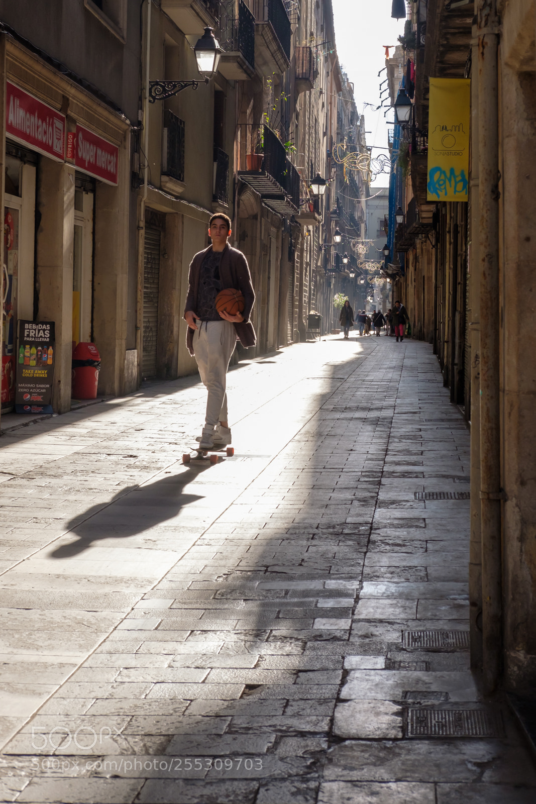Fujifilm X-T20 sample photo. Streets of barcelona photography