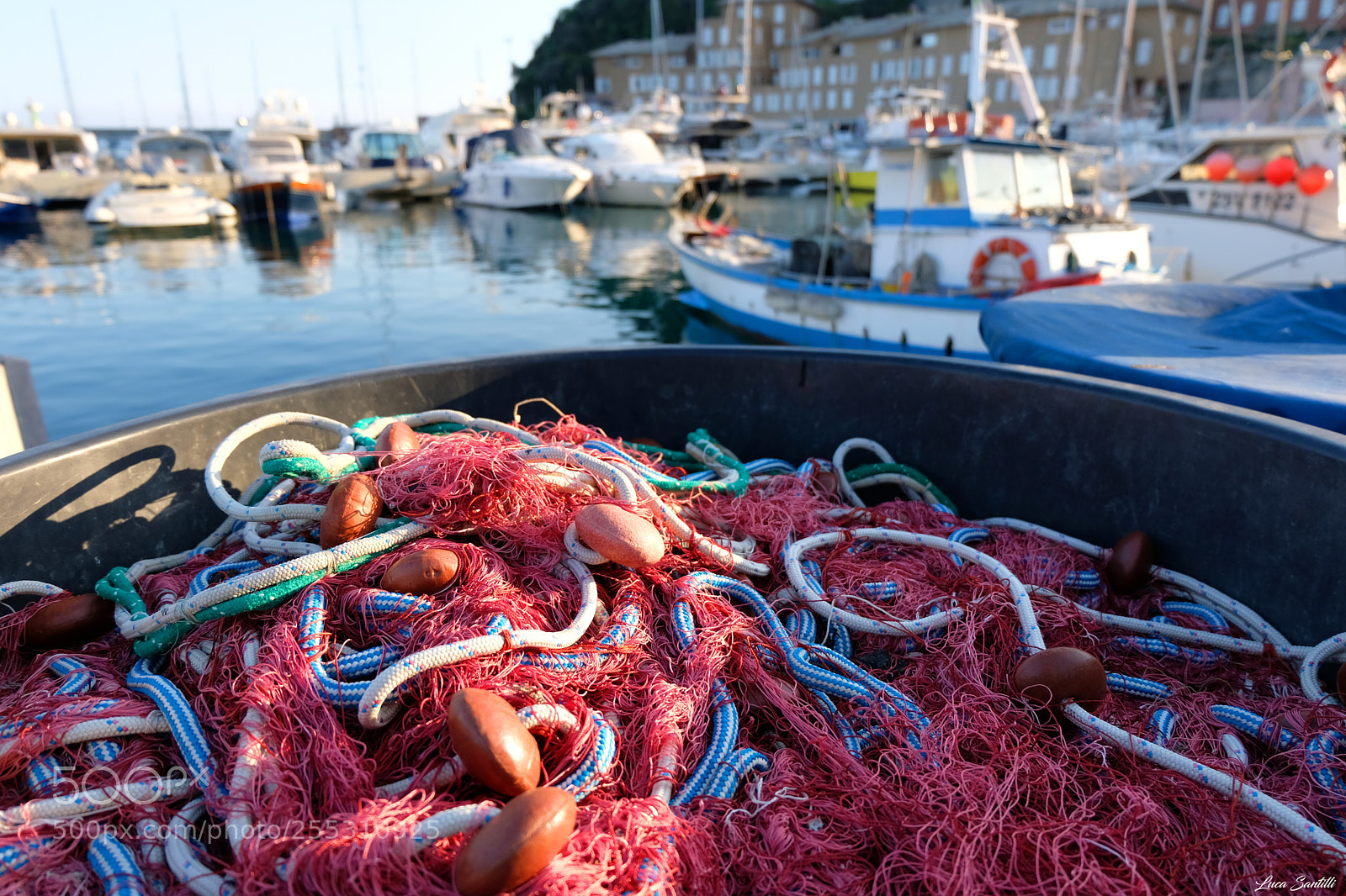 Fujifilm X-T20 sample photo. Reti da pesca nel photography
