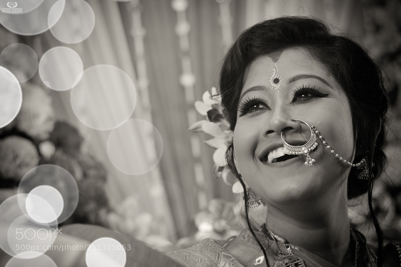 Nikon D5200 sample photo. Blushing bride photography