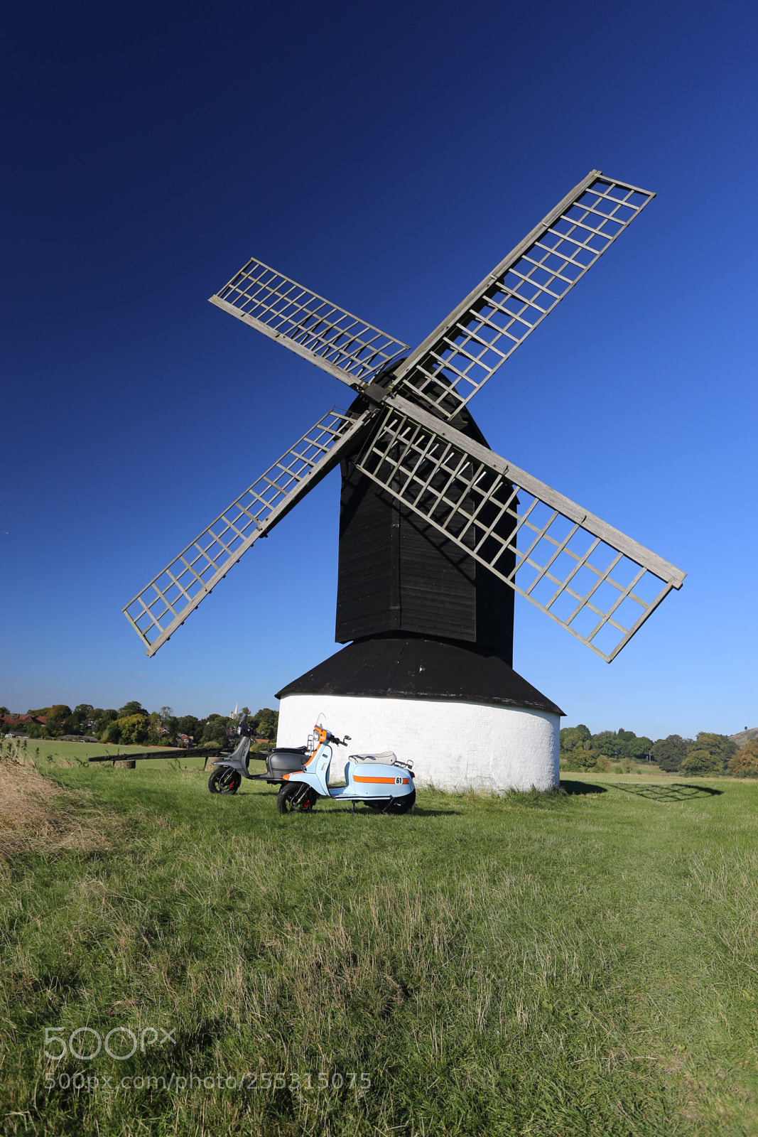 Canon EOS 6D + Canon EF 17-40mm F4L USM sample photo. Pitstone windmill, ivinghoe, bucks photography
