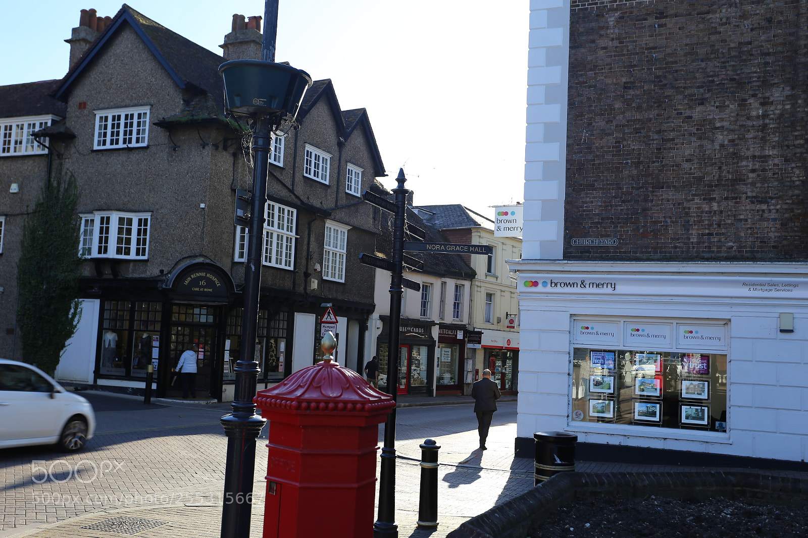 Canon EOS 6D + Canon EF 17-40mm F4L USM sample photo. High street tring o photography