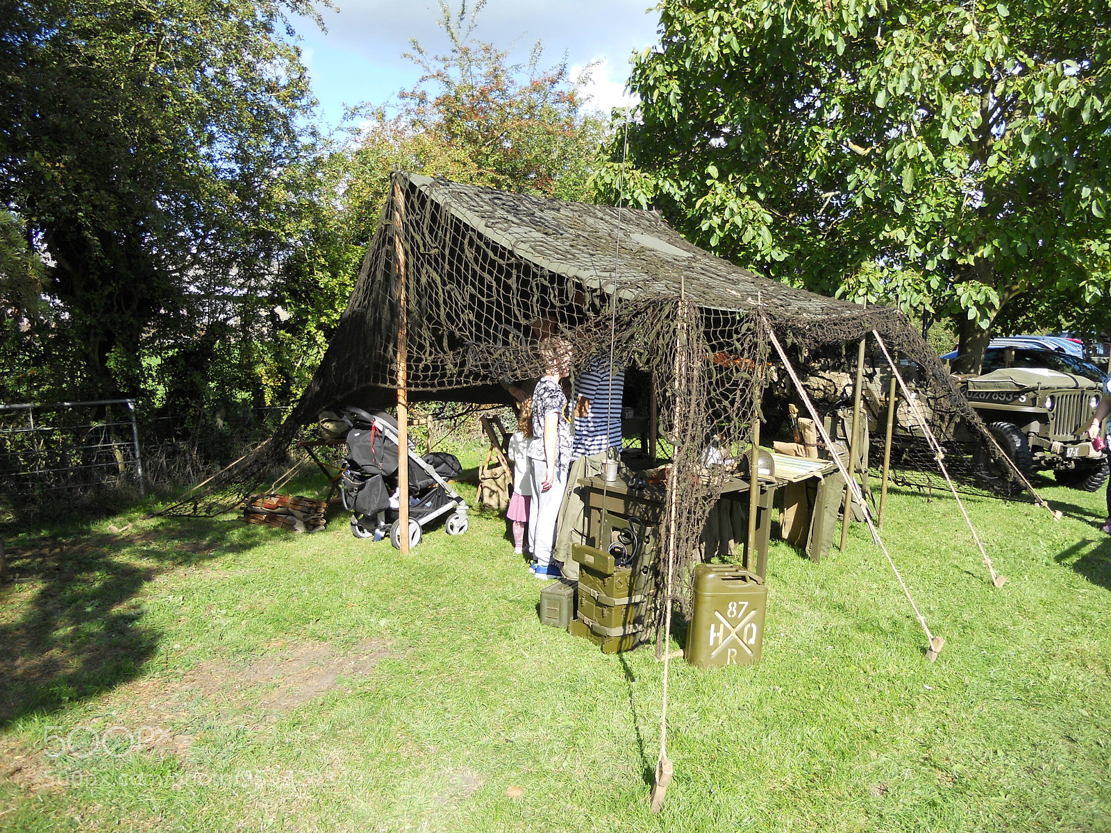 Nikon COOLPIX S2500 sample photo. Assorted paraphernalia! cheddington, bucks photography