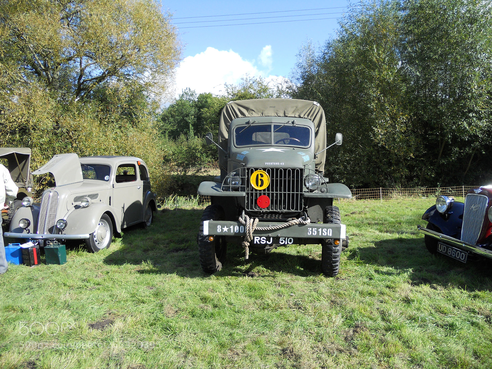 Nikon COOLPIX S2500 sample photo. Assorted paraphernalia! cheddington, bucks photography