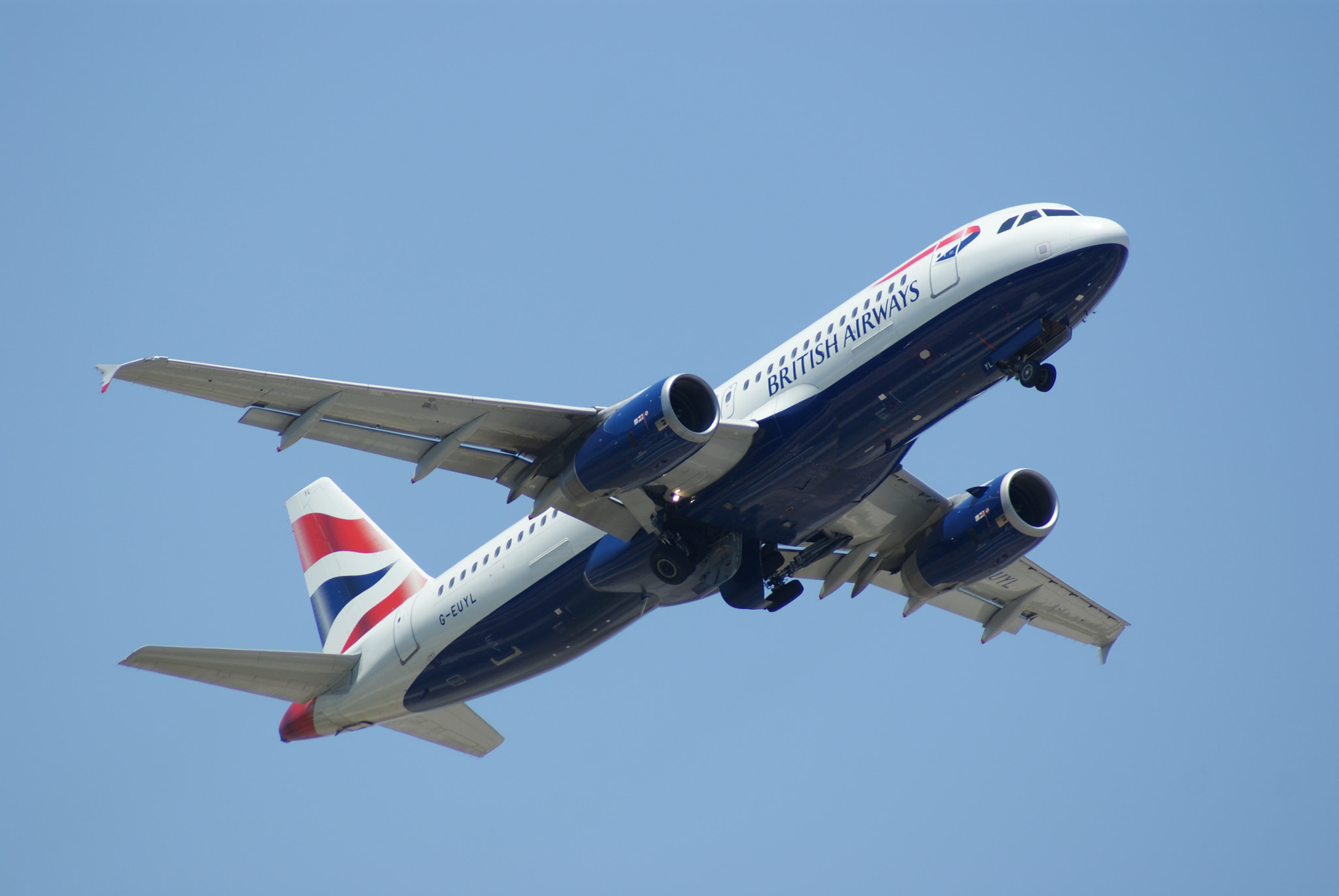Sony Alpha DSLR-A200 sample photo. British airways a320 airplane in barcelona photography