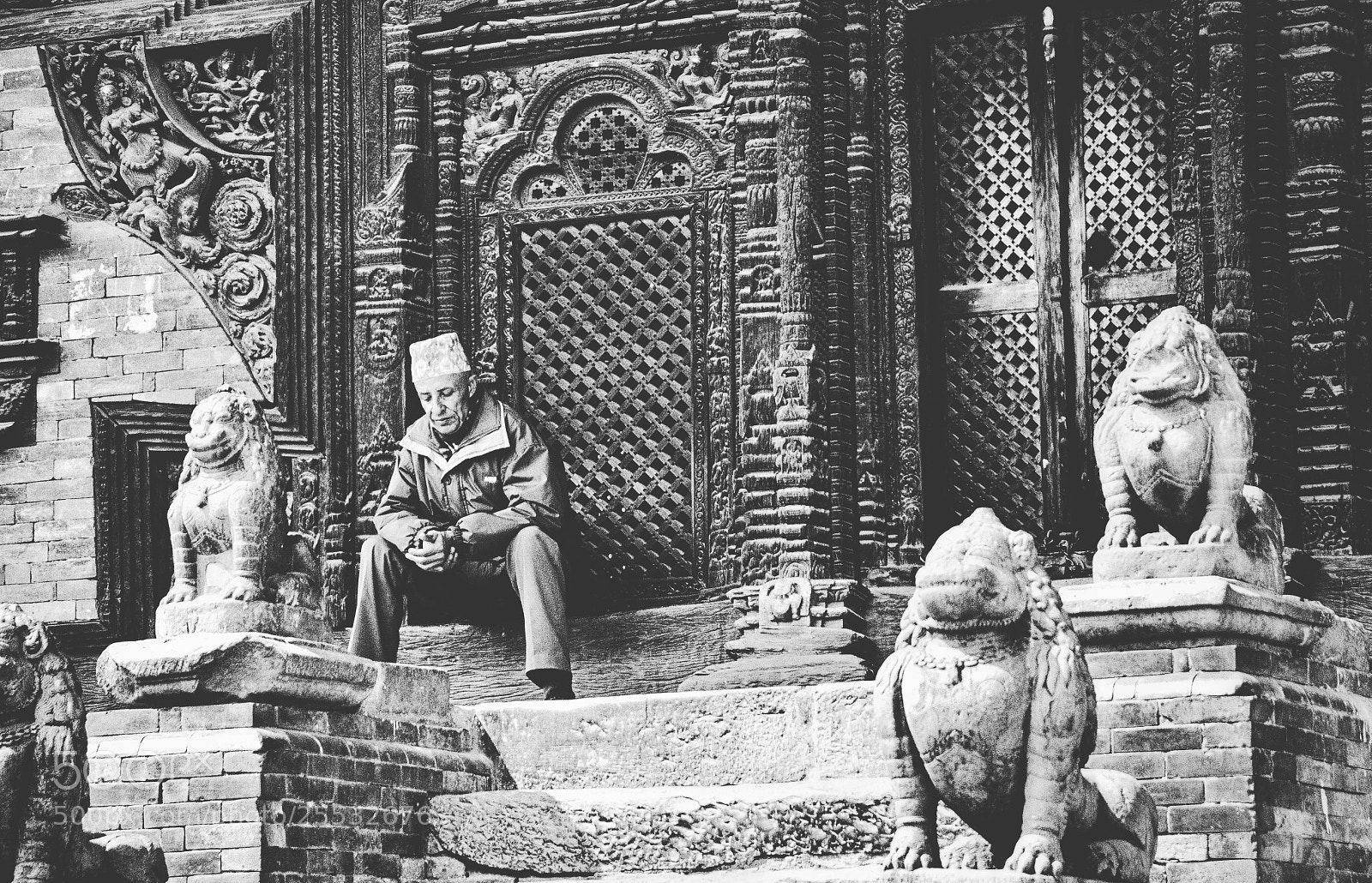 Nikon D7000 sample photo. Seated photography