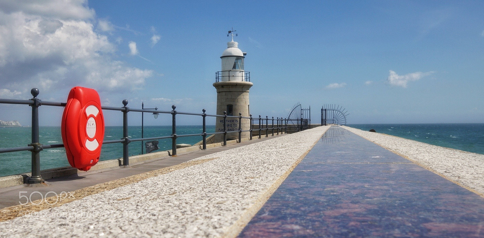 Sony a6000 sample photo. Lighthouse lines photography